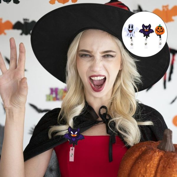

party favor 3pcs ghost bat pumpkin badge reels retractable id (assorted color)