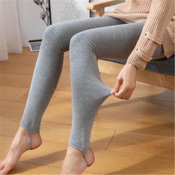 

yoga outfit women leggings thicken winter velvet solid high waist pants indoor fitness size female tights keep warm push up