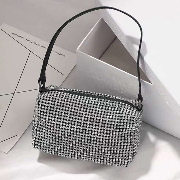 

2021 new women's king water waist hand full flash diamond one shoulder portable small square bag women