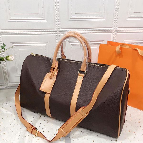 

fashion handbags large capacity brand women travel bags pu leather good quality designer men shoulder duffel bag on luggage bottom rivets wi