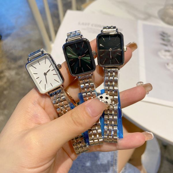 Orologi di marca di moda Donna Lady Girl Quadrante stile rettangolo Acciaio Cinturino in metallo Orologio da polso di buona qualità Dan 04