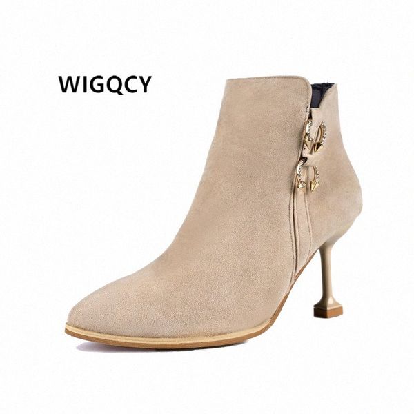 

2019 new ladies high heels fashion suede pointed shoes wedding banquet party high heels ladies zapatos mujer a13 z5bh#, Black;white