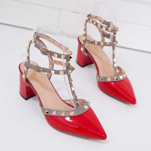 

sandals 2021 summer brand women fashion pointed toe rivet heels wedding shoes plus size patent leather high, Black