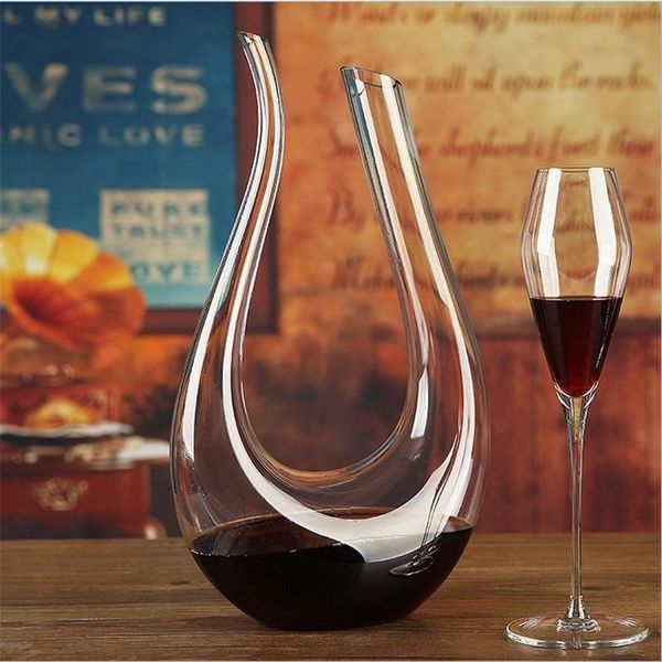 

fashion luxurious crystal glass u-shaped horn wine decanter wine pourer container