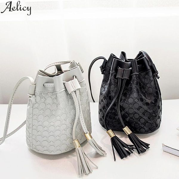

wallets aelicy ladies solid color tassel bag fashion trend bucket mobile phone modern personalized wallet, Red;black