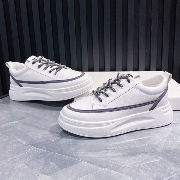 

2021 designer women running shoes black grey reflective fashion womens trainers sports sneakers size 35-40 wp, White;red