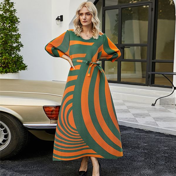 

2021 new fall plus size women pleated designer with sashes orange stripes bohemian high fashion aesthetic indie clothes 8011, Black;gray