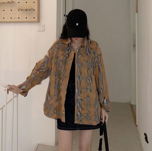 

the latest women's plaid shirt fashion classic with loose shirts for students outdoor leisure sunscreen long sleeve coat in, White