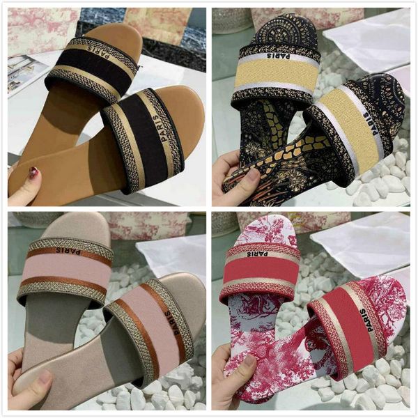 

paris women sandals slippers summer girls beach sandals slides flip flops loafers embroidered slippers with box large 14color hipp, Black