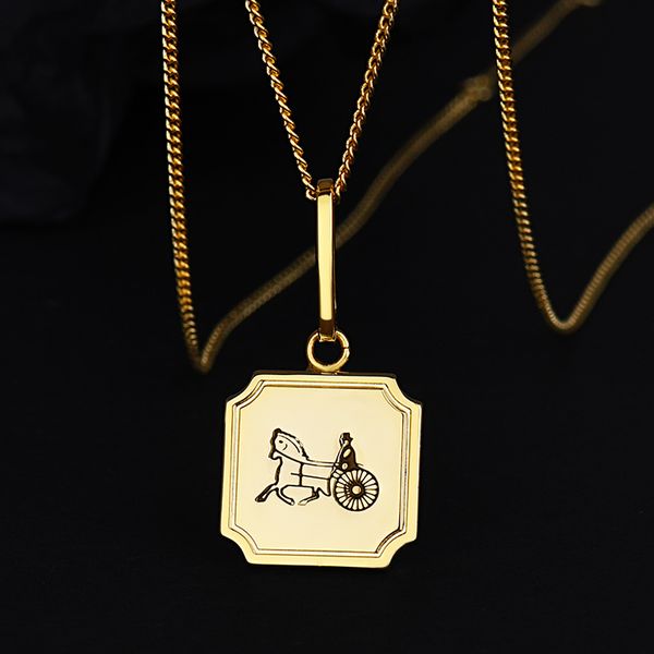 

2022 new style 18k gold plated designer necklace square pendant necklaces for fashion women party jewelry gift, Silver