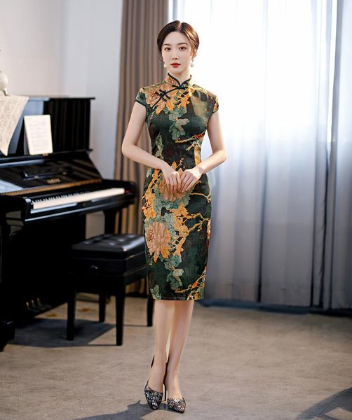 

ethnic clothing women mid-length print satin cheongsam skirt elegant mandarin collar straight qipao dresses large size 4xl slim chinese dres, Red