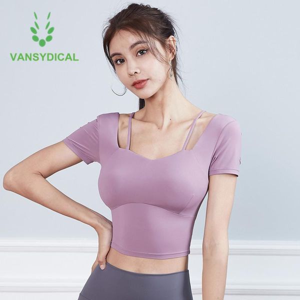 

yoga outfit athletic gym shirts crop with chest padded women sports workout short sleeve summer fitness jogging sportswear