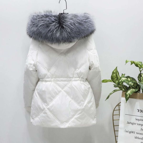 

2021new duck down real fox suit women's bright face short style thickened waist thin winter coat damp white without fur collar, Black