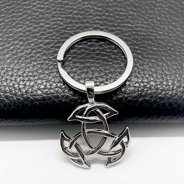

keychains exquisite metal carving viking celtic knot pendant keychain religious mythology jewelry key ring, Silver