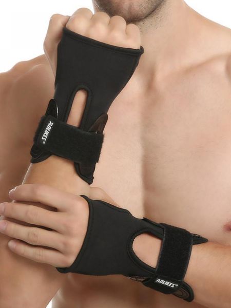 

wrist support men's detachable guards hand sports fixed protection plate protective gear set, Black;red