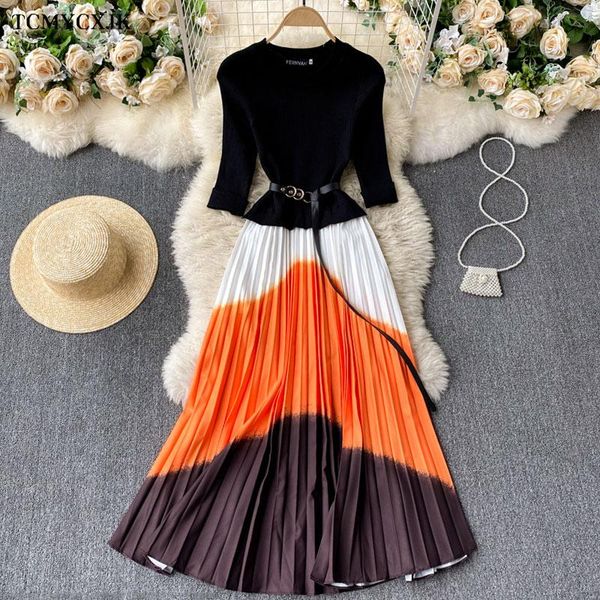 

casual dresses spring vintage elegant knit dress women office lady printing stitching pleated slim formal gradient clothes 2021, Black;gray