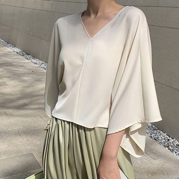 

new western style blouse 2021 spring summer fashion temperament casual solid color simple v-neck bat sleeve 5hx3, White