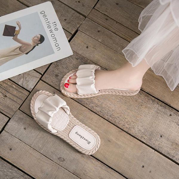 

slippers summer flip-flops are a fashion 2021 beach shoes that go with everything women, Black