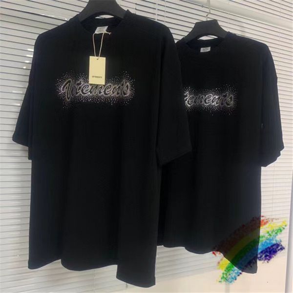 

2021 new homens mulheres solto vtm camiseta hip-hop rebites prata bordados de algodo t-shirt vetements ee2l, White;black