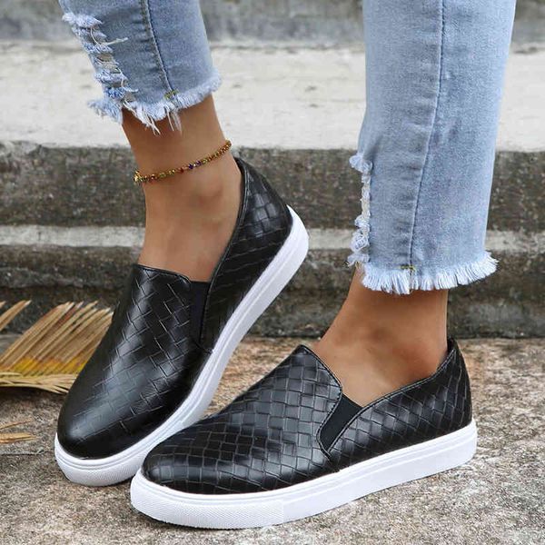 

dress shoes rimocy women's black and white leather moccasins, low laceless shoes, large light loafers 19nf