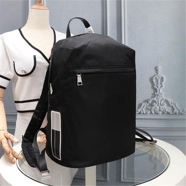 

nylon men's lapbackpack fashion classic travel backpack for men
