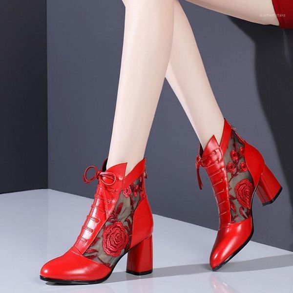 

dress shoes fairy style real soft leather short boots women autumn mid-heel mesh thick heel mother embroidered lace, Black