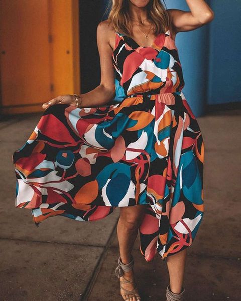 

new geometric stitching beach style suspender dress in spring and summer 2020, Gray