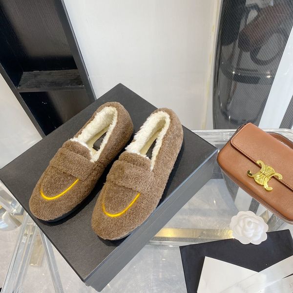 

2021 new designer women's shoes brand comfortable casual luxury padded fur shoes size 35-40, Red;white