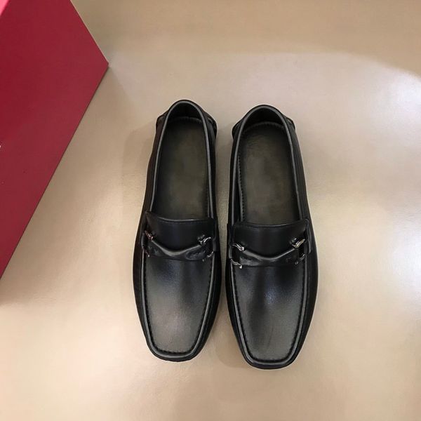 

2021ss fashion trend popular luxury designer ace sport shoes business sneakers mens designer black loafers for men size 38-44