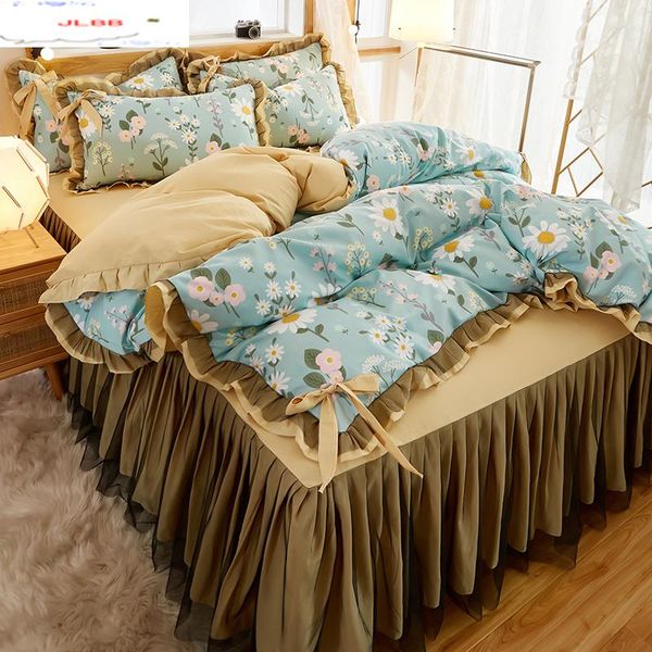

flowers bedding set full  king bedspread wedding princess duvet cover set pillowcase girls lace bed skirt luxury bedclothes