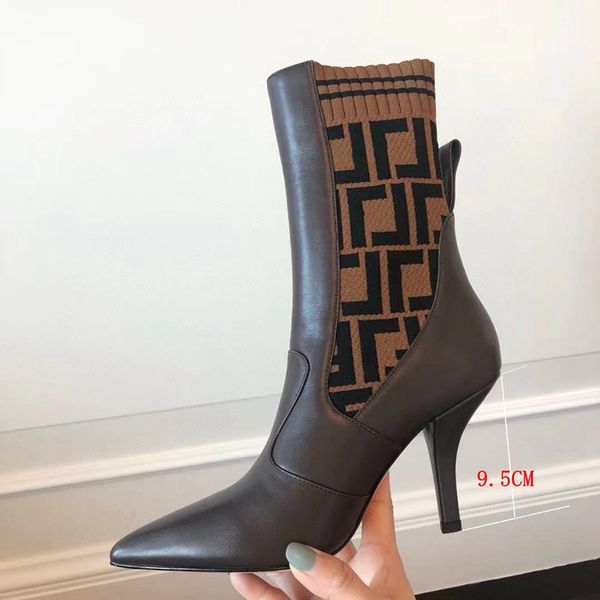 Moda meia botas sapatos fff letra fff tricotada tubo médio curto stiletto saltos de cowhide pointed toe stovepipe esticar martin cavaleiro de alta qualidade bens de fábrica