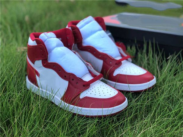 

jumpman 1 chicago mens womens basketball shoes reverse white red sports shoelaces shoebox full size 36 --- 47.52n95