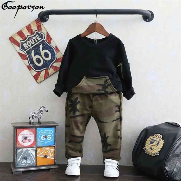 Moda meninos roupas conjunto de manga longa camisa e calças exército 2 pçs meninos roupas terno esporte camuflagem tracksuit kids boy sets 210715