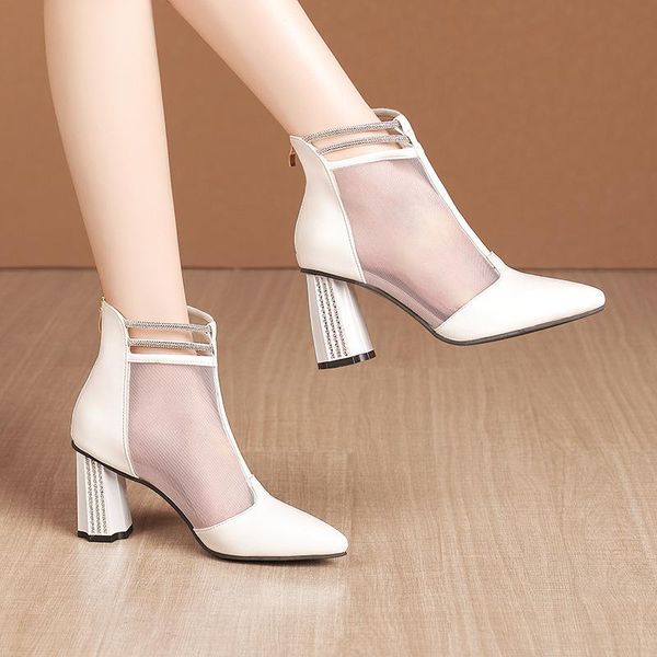 

boots net 2021 spring and summer women's cool hollow diamond thick heel high temperament back zipper leather, Black