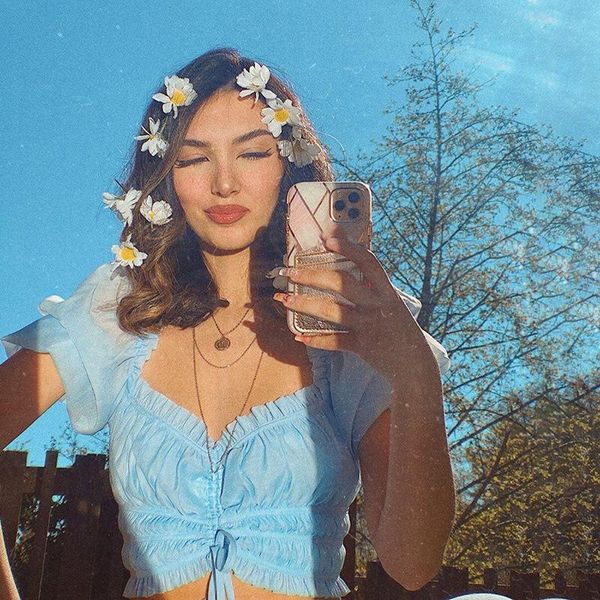 

vintage women's summer holiday v neck elastic short puff sleeve drawstring bow knot tied blouse shirts picnic wear, White