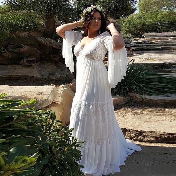

bohemian long chiffon wedding dresses a-line v-neck open back plus size boho beach wedding dress flare long sleeve lace applique bridal gown, White