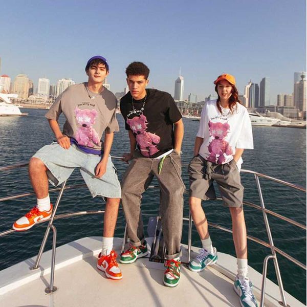 

men's t-shirts summer high street reflective oversized print bear t-shirt male korean loose clothes trendy women's cotton tshirts, White;black