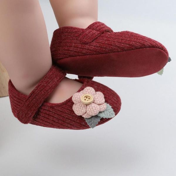 

first walkers 1 pair crib fashion shoes flower decoration skin friendly cute anti-skid soft sole prewalker walking for baby girls