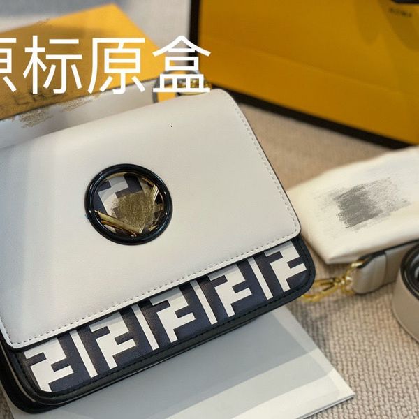 

fenjia's new real s25cm single shoulder messenger is ok storage bags