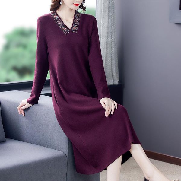 

casual dresses coigarsam women dress autumn 2022 fashion knitting embroidery v-neck purple black robe vestidos, Black;gray