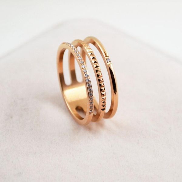 

wedding rings depth 8mm statement cubic zircon for women trendy rose gold color titanium steel rivet and crystal elements gift jewelry, Slivery;golden