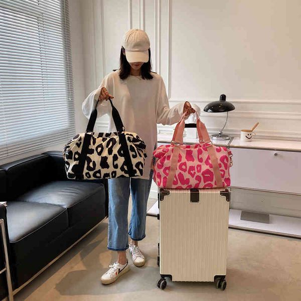 

short distance travel bag women's hand luggage light waterproof sports fitness, Blue;pink