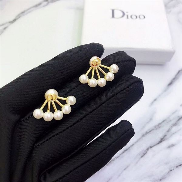 

75% off outlet online spring and summer 2021 new pearl fan earrings star the same exquisite fashion earrings zoxr, Silver