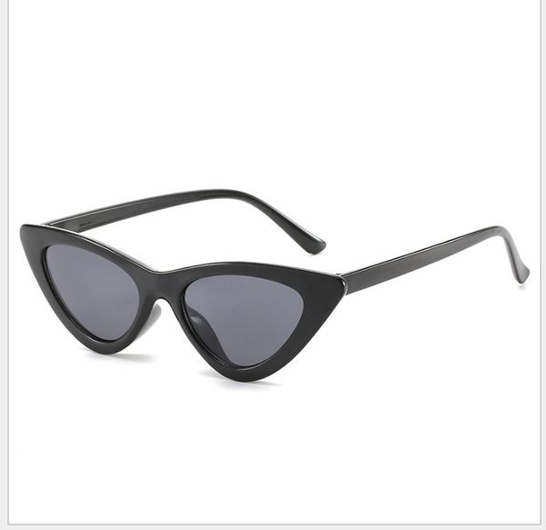 

2021 vintage sunglasses women fashion sunglasses cat's eye triangle sunglasses 9788 wholesale, White;black