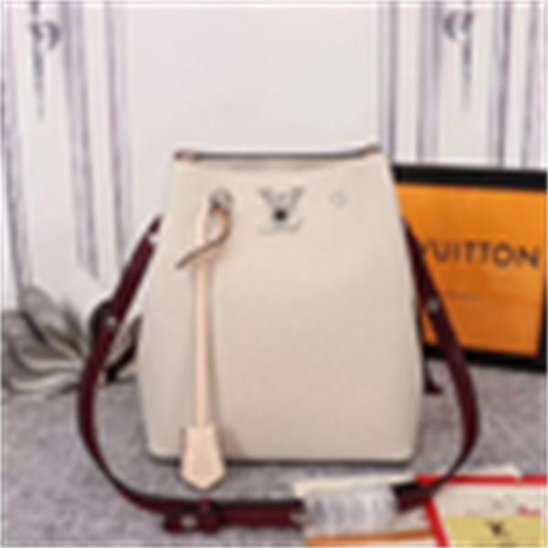 

shoulder bags brand messenger r cross bag luxury bag m53677 handbags iconic fashion handles shoulder bucket totes bag female body