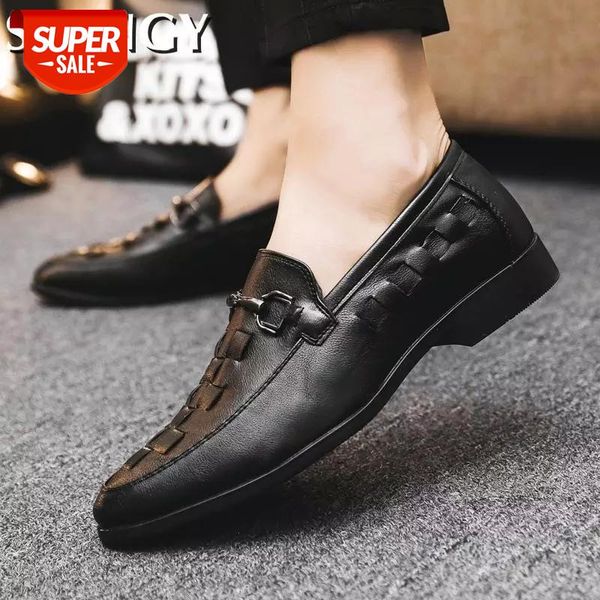 

autumn new men dress shoes slip-on grid metal wedding party men's shoes solid color mature pointed toe loafers for male #o78j