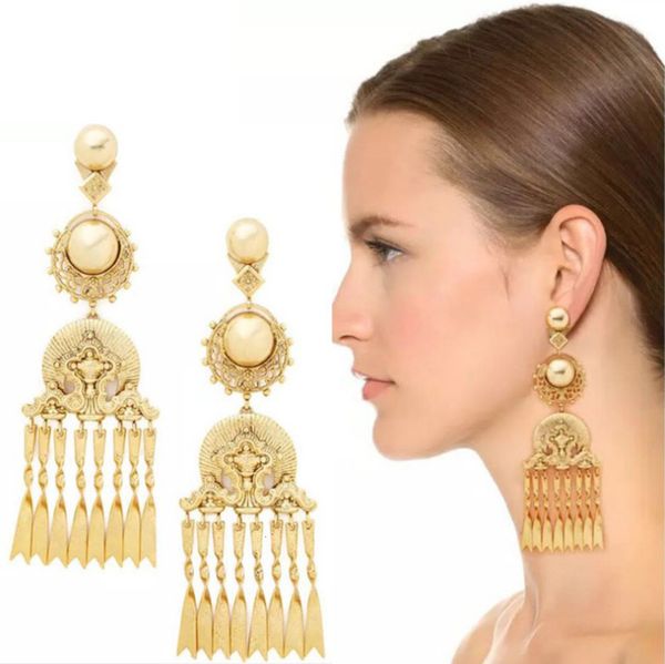 

metal chain tassel earrings baroque exaggerated pearl hollow lady, Silver