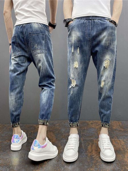 

2021summer men's holed small leg jeans capris worn out trend bunched beggars pants low crotch harlan net red tide pants, Blue