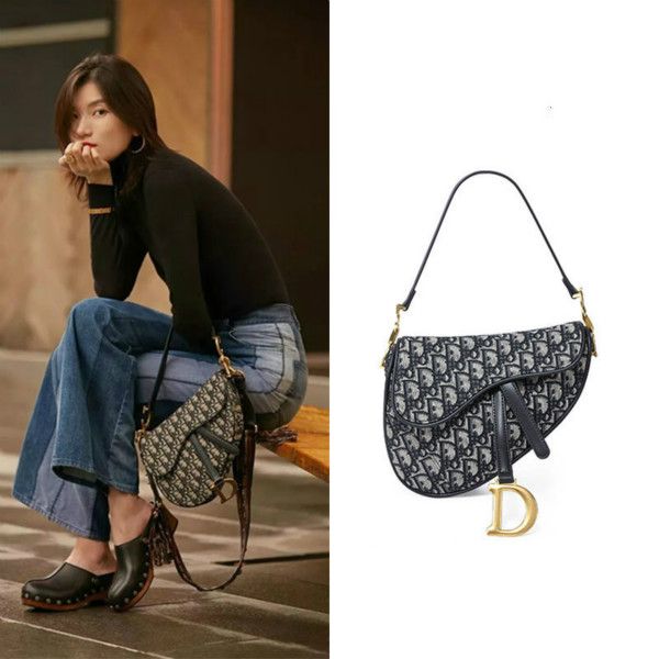 

women mini triangle bags fashion luxury lady purses triangle crossbody bags mini pu change bag designers shoulder bag box pd21012001 dior br