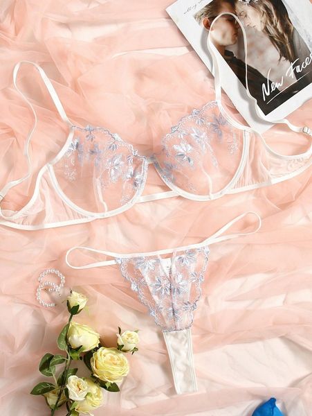 

plus embroidery mesh underwire lingerie set m16e#, Black;white